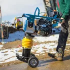 Scheppach VS 1000 vibrációs döngölőgép 6,5 LE, 10 kN, 40–60 cm tömörítési mélységig