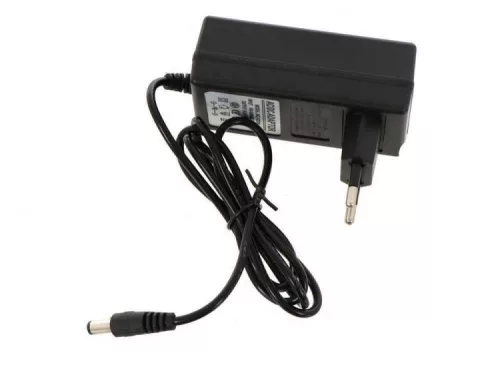 BLUEBIRD Akkumulátor töltő (16.8V)