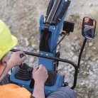 Scheppach EXC 815 mini kotrógép 0,7 t, 690 mm széles, 1,2 m ásásmélység, 360°
