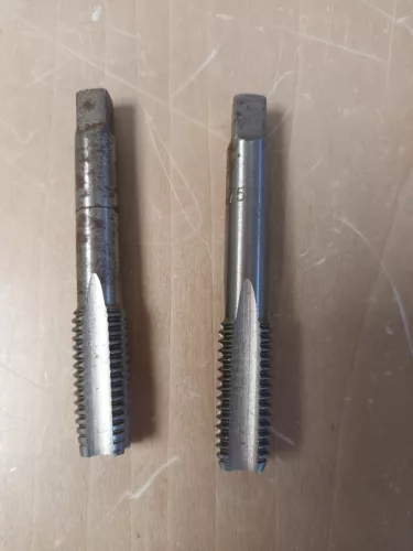 SIBRTEH M12x1.75mm kézi menetfúró csap 2db GARÁZSVÁSÁR! Rozsdás befogó felület!