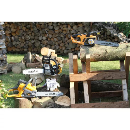 Riwall PRO RPCS 6250 benzinmotoros láncfűrész 62 cm³, 50 cm, Oregon lánc, Walbro porlasztó